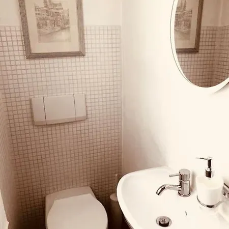 Apartman Historisches Im Herzen Von *